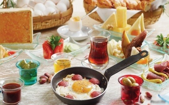 Aman Dikkat! Kahvaltıda yumurtanın yanında çay içmeyin!