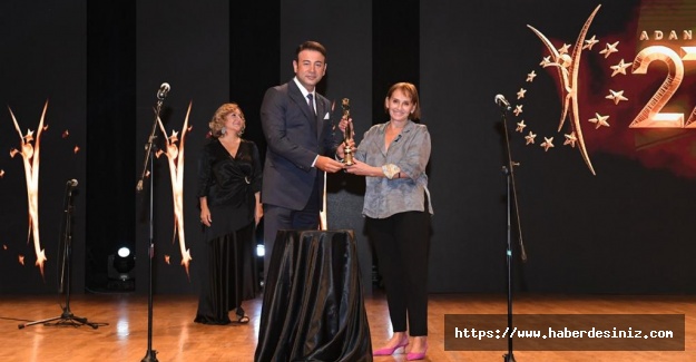 Beşiktaş dünya tiyatro günü'nü online tiyatro etkinlikleriyle kutluyor