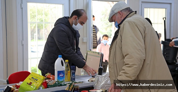 Ataşehir’de ikinci sosyal market de hizmete açıldı