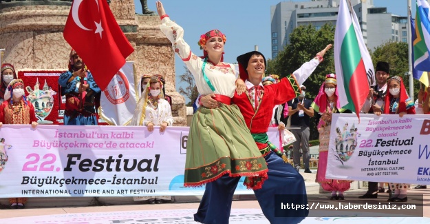Taksim Meydan’ında kültür ve sanat rüzgarı