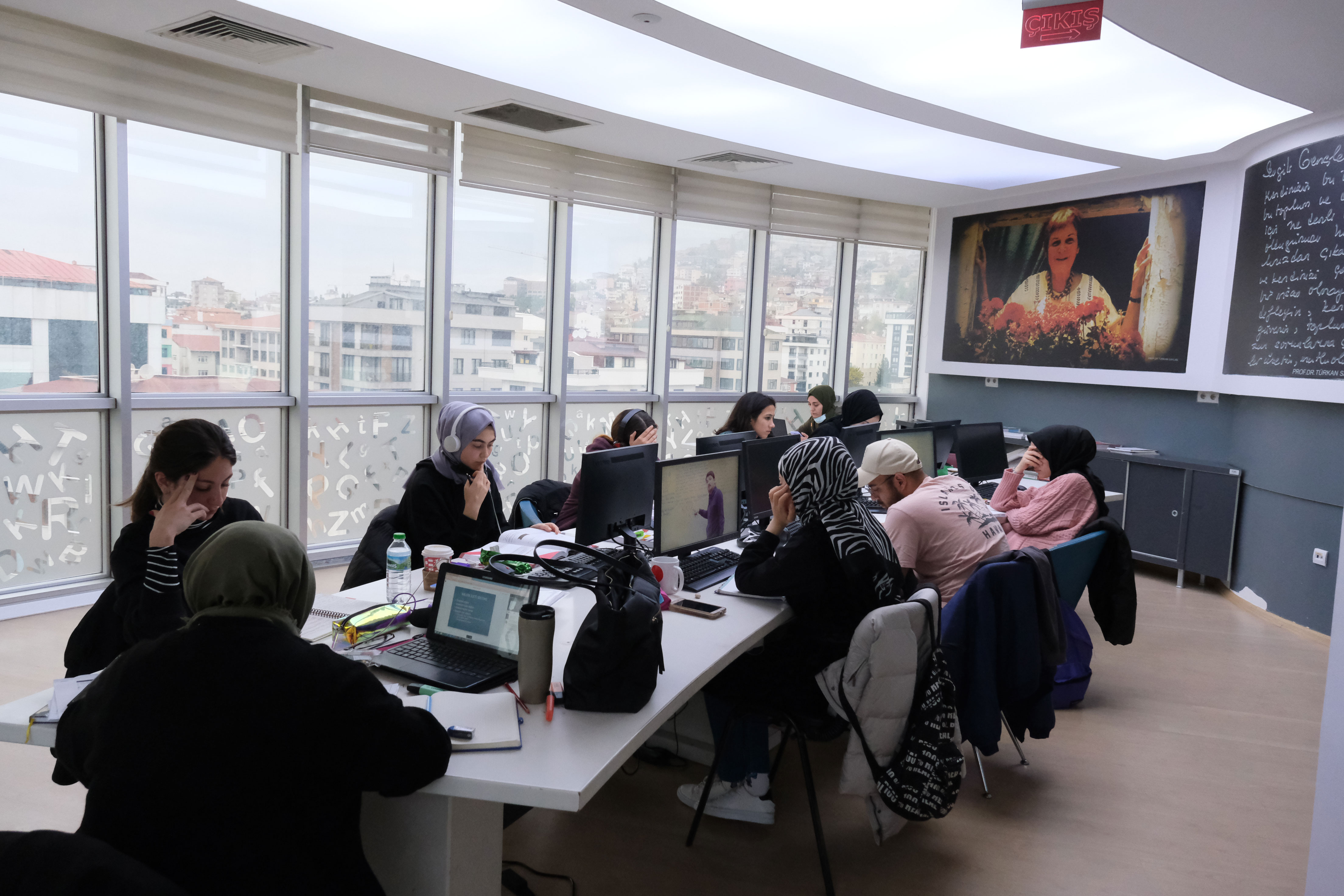 Maltepe’de öğrencilere destek