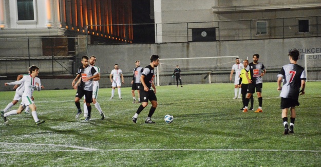 Sefaköy Kartal, Küçükçekmece Ufukspor hazırlık maçını "4-2" kazandı.
