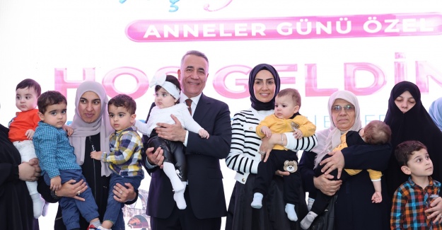 Sultangazili Minikler ve Annelerine Özel "Hoş Geldin Bebek" Programı