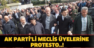 AK Parti’li meclis üyelerine protesto..!
