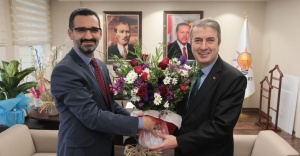 MHP’li yöneticiler AK Parti Sarıyer Teşkilatını ziyaret etti