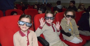 12 bin çocuğun 3D sinema keyfi