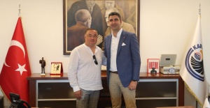 Moldova eski teknik direktöründen Yüksel'e ziyaret