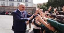 "Ümraniye'de 11 Okulda Yeni Kütüphaneler Hizmete Girdi: Toplu Açılış Atatürk Ortaokulu'nda Gerçekleşti"