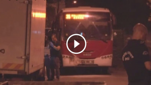 İzmir'de otobüse molotof bombalı saldırı